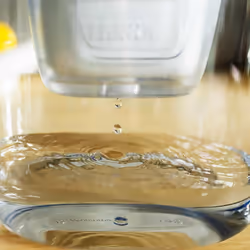 Brita Caraffa filtrante Style Essential Sand (2,4L) incl. 1 x filtro MAXTRA PRO PURE PERFORMANCE & 1 x filtro MAXTRA PRO LIMESCALE EXPERT - Vista aggiuntiva 4