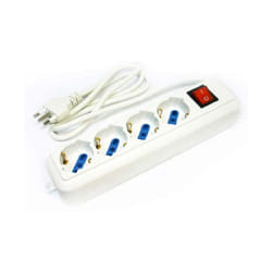 Multipresa 4 posti con interruttore e spina da 10A Brennenstuhl - Bianco