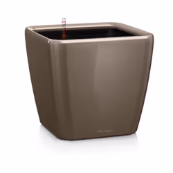 Forme semplici, squadrate dagli angoli smussati: QUADRO Premium LS è un must-have per ogni casa, ufficio o giardino. Dal desi ...