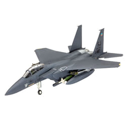 Revell F-15E Strike Eagle & bombs Modello di aereo ad ala fissa Kit di montaggio 1:144