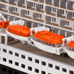 Revell Queen Mary 2 Modello di nave passeggeri Kit di montaggio 1:700 - Vista aggiuntiva 6