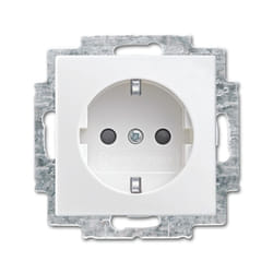 Busch-Jaeger 2013-0-5382 presa energia CEE 7/3 Argento, Bianco