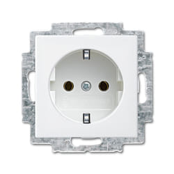 Busch-Jaeger 2011-0-6238 presa energia CEE 7/3 Argento, Bianco