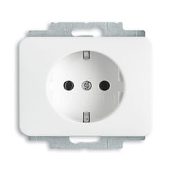 Busch-Jaeger 2011-0-3124 presa energia CEE 7/3 Bianco