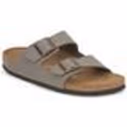 Sandali Birkenstock unisex con doppio cinturino e suola in sughero per massimo comfort.