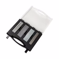 Valigetta con assortimento di graffette e chiodi adatti alla graffatrice sparachiodi ad aria compressa Scheppach 7906100715 • ...
