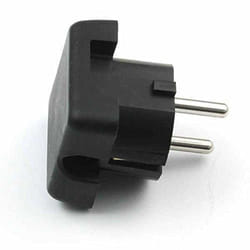 Bachmann 911.170 presa elettrica Nero 2P+E