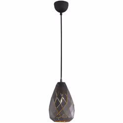 La lampada a sospensione ONYX colpisce per il suo design raffinato con forme geometriche ed effetti di luce e colore unici. O ...