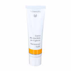 La Crema Per Il Giorno Rosa Light Dr. Hauschka è una crema leggera ideale per pelli sensibili. Idrata, calma e protegge grazi ...