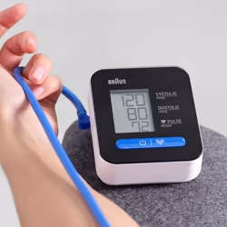 Braun ExactFit 1 Arti superiori Misuratore di pressione sanguigna automatico - Vista aggiuntiva 4