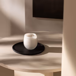 ipuro Atelier candela di cera Cilindro Agrume, Floreale, Fruttato, Pesca, Rosa, Legno di Sandalo, Vaniglia Bianco 1 pz - Vista aggiuntiva 3