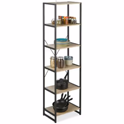 Lo scaffale è alto 180 cm ed è realizzato con ripiani in PB resistente e struttura nera in metallo. Il suo design industrial  ...