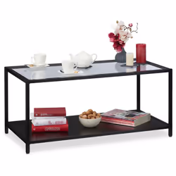 Stabile, pratico e da arredo: sono queste le caratteristiche principali dell’elegante tavolino da salotto dal design interame ...