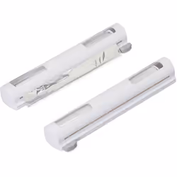 Il comodo set da 2 dispenser taglia pellicole per la cucina si caratterizza per il facile utilizzo. Basterà inserire il rotol ...