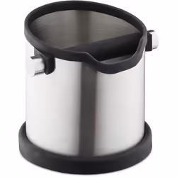 I veri amanti del caffè conoscono benissimo la differenza tra l’espresso preparato con la tipica macchinetta dotata di portaf ...
