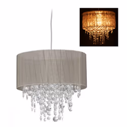 Questo lampadario è ideale per creare un’illuminazione suggestiva in soggiorno o per diffondere una luce gradevole in camera  ...