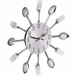 Conquesto orologio con posate hai la possibilità di decorare con originalità lepareti della tua abitazione, avendo l’orario s ...