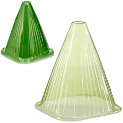 Con queste coperture a cono le tue giovani piante sopravviveranno tranquillamente l'inverno fino all'arrivo della primavera. ...