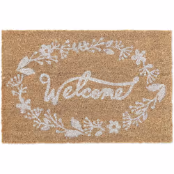 Con questo tappetino con scritta di benvenuto "Welcome" strapperai un sorriso ai tuoi ospiti prima di entrare in casa. Le fib ...