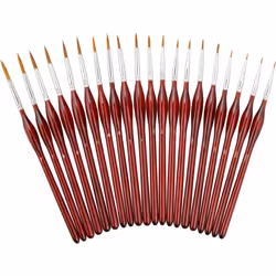Con questo ampio set di pennelli, sarai perfettamente attrezzato per progetti creativi in cui la precisione e la cura al dett ...