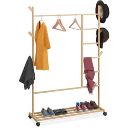 Relaxdays - Appendiabiti in Bambù, Ripiano per Scarpe, 6 Ganci e Ruote, 154x114x33 cm, Guardaroba Appendi Abiti, Naturale