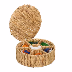 Organizza le tue bustine con stile grazie a questa elegante scatola porta tè e tisane in fibra naturale di giacinto d’acqua. ...