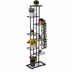 Lo scaffale per piante crea finalmente lo spazio necessario per presentare i tuoi fiori preferiti in modo decorativo. Fiori c ...