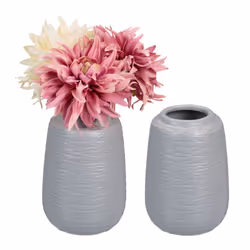 Vuoi mettere in mostra il tuo bouquet con stile e sobrietà? Allora questo semplice set di vasi è quello che fa per te. I vasi ...
