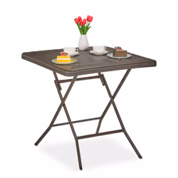 Assapora la stagione del giardino con questo elegante tavolino da giardino. Perfetto per ospitare fino a 4 persone, è ideale  ...