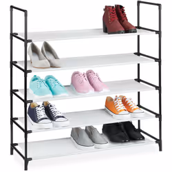 Bastadisordine e scarpe ovunque per la casa. La scarpiera XXL può essere posizionatain corridoio o nel sottoscala, senza ingo ...