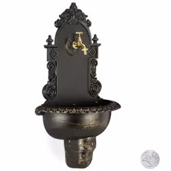 La fontana a parete in design antico e raffinato conferisce alla terrazza o al giardino un elegante tocco di stile. Con il ru ...
