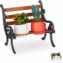 Disponete questo mini supporto per vasi accanto alla porta d’ingresso, sulla terrazza o in giardino e date risalto alle vostr ...