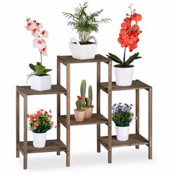 Con questo scaffale porta piante avrete finalmente spazio per esporre i vostri fiori e le vostre piante in maniera decorativa ...