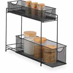 Che si tratti della cucina o del bagno, con questo organizer per scaffali in metallo è possibile creare più ordine e spazio d ...