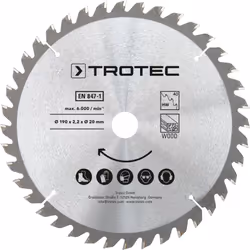 Il giusto set di lame circolari per ogni lavorazione del legno Una sega circolare manuale e una selezione ben assortita di di ...
