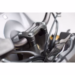 SW-Motech Bar riser - H=20 mm. Black. Suzuki GSX-S 1000/ F/ SK (15-)., nero