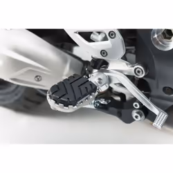 Kit pedane SW-MOTECH ION - BMW S 1000 XR (15-19), F 750/ 800/ 850 GS (17-)., nero-argento
