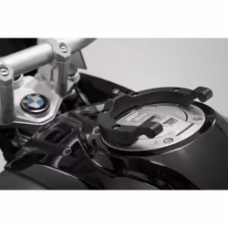 Anello serbatoio SW-Motech ION - Nero. Per i modelli BMW / Ducati / KTM / Triumph., nero