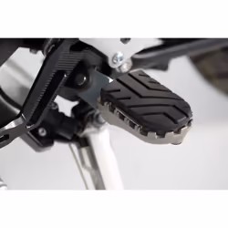 Kit poggiapiedi SW-Motech ION - Triumph Tiger 800/ 900/ 1200, Scrambler 1200., nero-argento