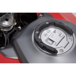 Anello serbatoio SW-Motech PRO - Nero. Yamaha Niken (18-)., nero