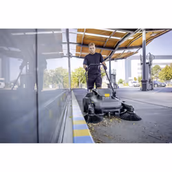 Karcher AG KM 70/25 C Bp 2SB scopa elettrica Antracite, Nero, Giallo