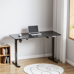 Scrivania 'Stryn' Regolabile in Altezza con Sollevamento Elettrico 140 x 60 Nero Carbone Pro.tec