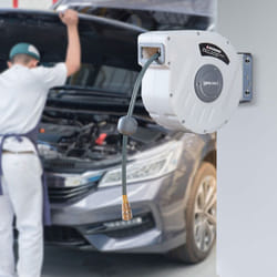 Pro.tec - Avvolgitubo Automatico Nassau ad Aria Compressa con Tubo da 10+1 m