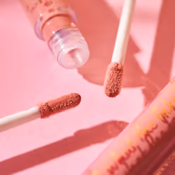 Essence what the fake! PLUMPING LIP FILLER lucidalabbra 4,2 ml 02 oh my nude! - Vista aggiuntiva 8