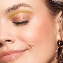 CATRICE Blush Affair cipria 020 Orange Fizz Liquido - Vista aggiuntiva 6