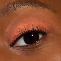 Essence Matte Liquid Eyeshadow ombretto 3 ml 03 Peach Pop Opaco - Vista aggiuntiva 6