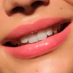 CATRICE Butter Drippin' Glossy Lip Balm burrocacao Balsamo per labbra 050 Cherry Delicious Donna - Vista aggiuntiva 7