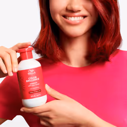 Invigo Color Brilliance Shampoo Protettivo Colore per capelli grossi 500 ml - Vista aggiuntiva 4