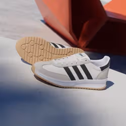 Adidas IH8584_730 sneaker alla moda Nero - Vista aggiuntiva 4