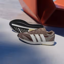 Adidas JP6183_580 scarpa sportiva Bianco - Vista aggiuntiva 4